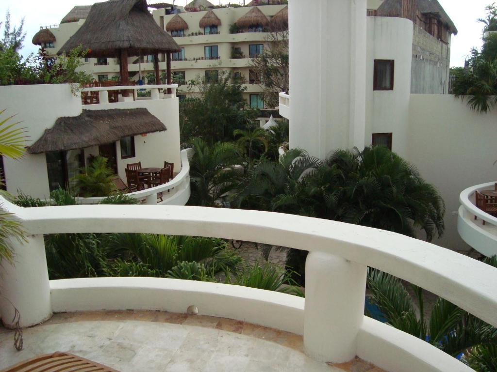 Blue Palms By Kamuvan Playa del Carmen Exterior photo