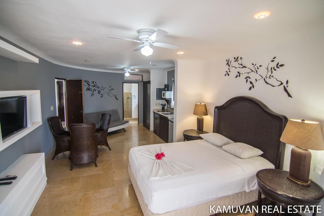 Blue Palms By Kamuvan Playa del Carmen Exterior photo